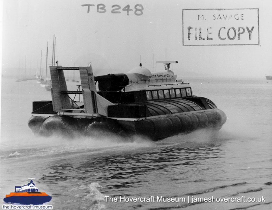 SRN6 with Pacific Hovercraft -  (credit: The Hovercraft Museum Trust).